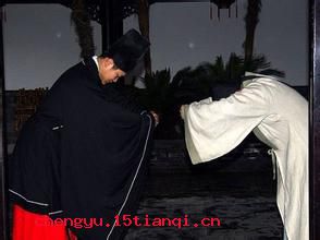 恭恭敬敬的成语故事