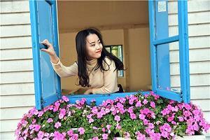 蓝天白云发朋友圈句子(精选43句)