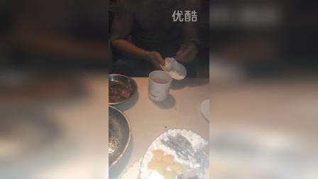 忘不了一个人的伤感说说28句